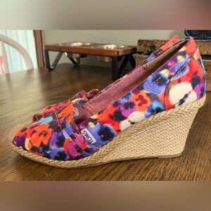 TOMS wedge heels